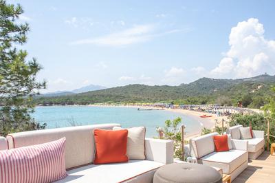 Cala Beach Club
