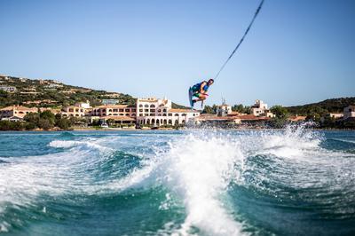 Wakeboarding