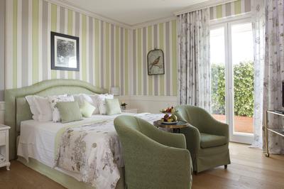 Grand Classic Garden View