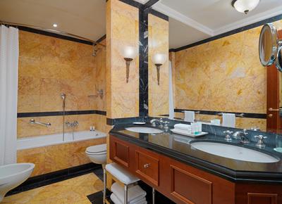 Grand Deluxe Room
