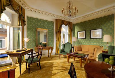 Grand Deluxe Suite
