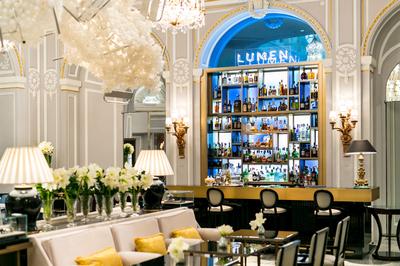Lumen, Cocktails & Cuisine
