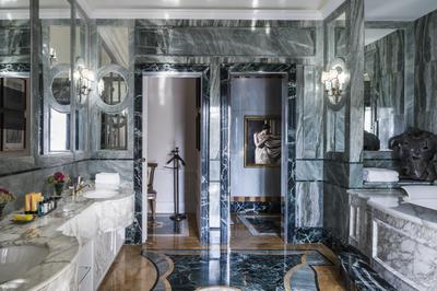 Royal Suite