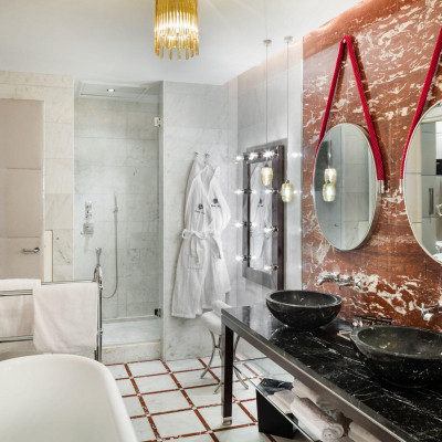 Regina Suite