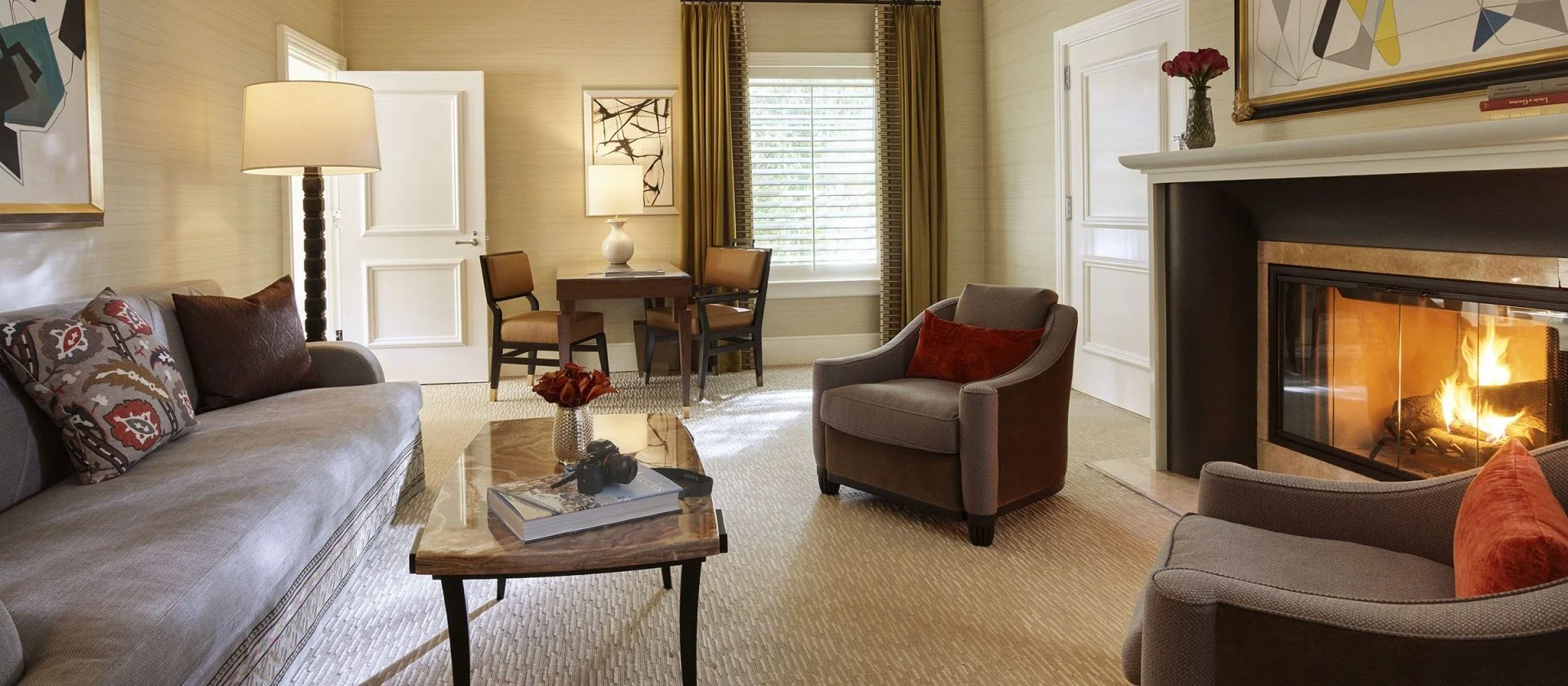 Beverly Hills Bungalow Suite