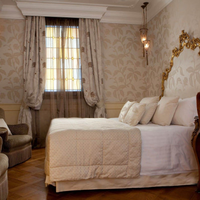 Baglioni Hotel Luna image