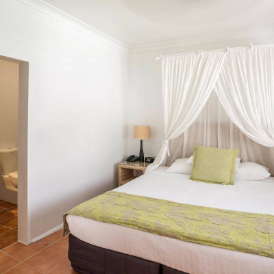 Brigadier King Spa Room