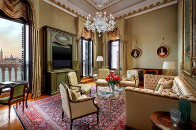 Signature Suite