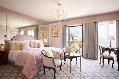 Dandolo Room