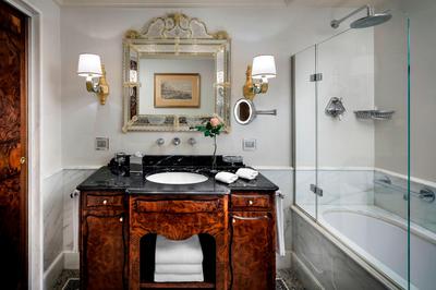 Dandolo Room