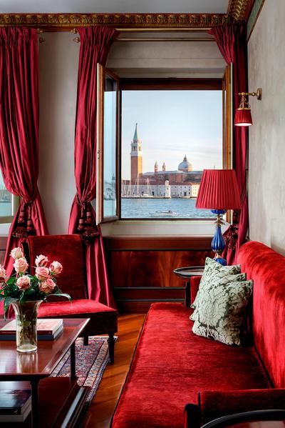 Lagoon View Suite