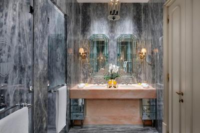 Royal Suite