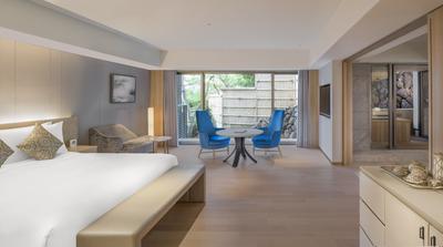 Shirosumire Larger Guest Room, 1 King, Mid Floor