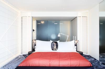 Wonderful Sky Room