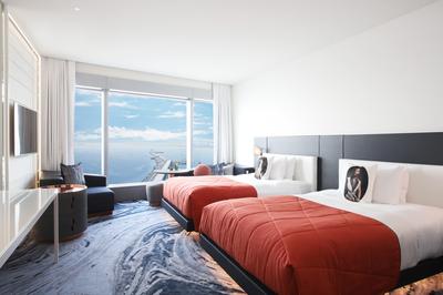 Wonderful Sky Room