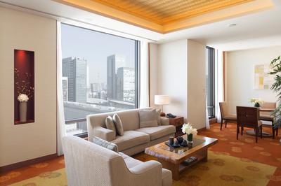 The Marunouchi Suite