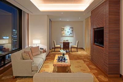 The Marunouchi Suite
