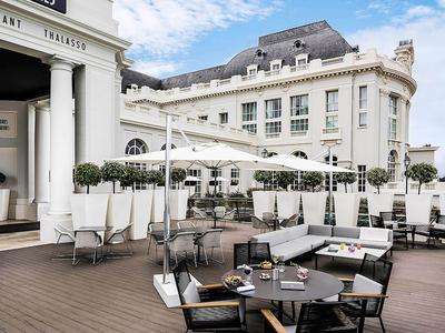 La Galerie Bar