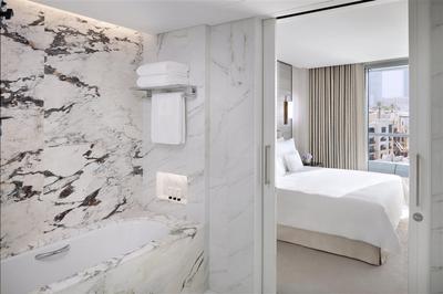 Executive Suite Fountain View, Lounge Access