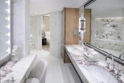 Premier Room