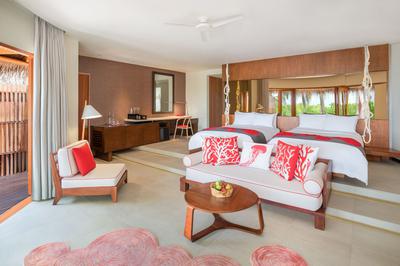 Wonderful Beach Oasis Villa - Two Queen Beds