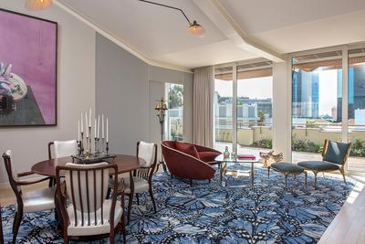 Penthouse Suite