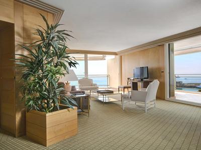 Commodore Suite