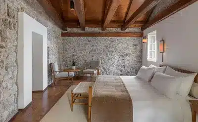 Grand Cottage
