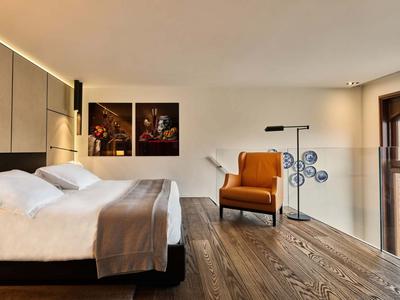 Royal Duplex Suite