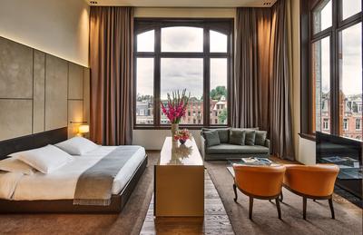 Van Baerle Suite