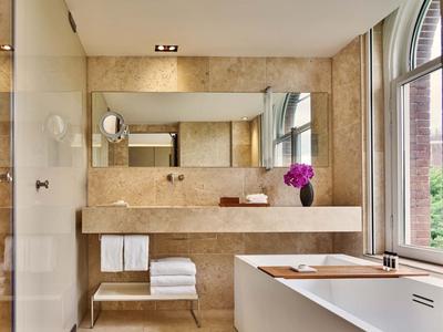 Conservatorium Suite with Balcony