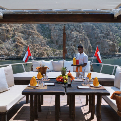 Dhahab Dhow Cruise