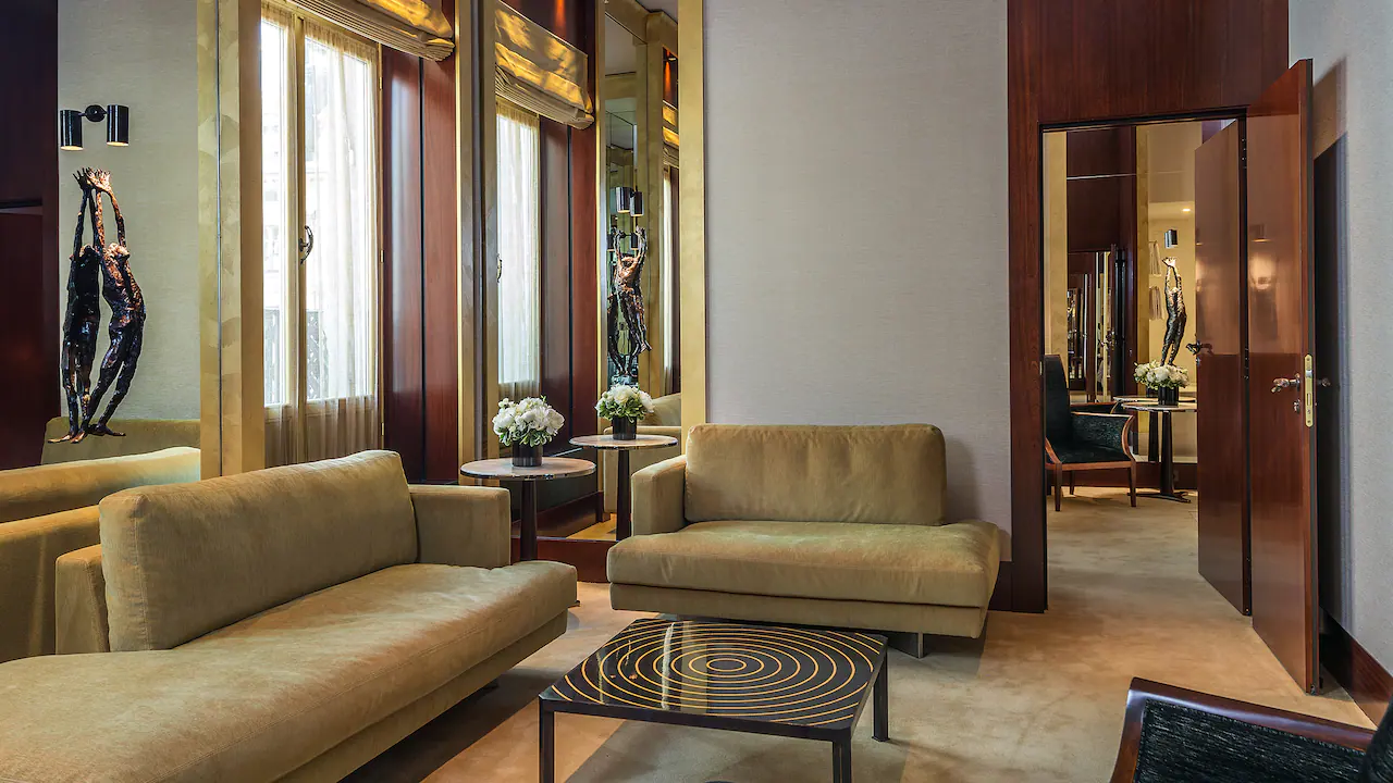 Prestige Suite