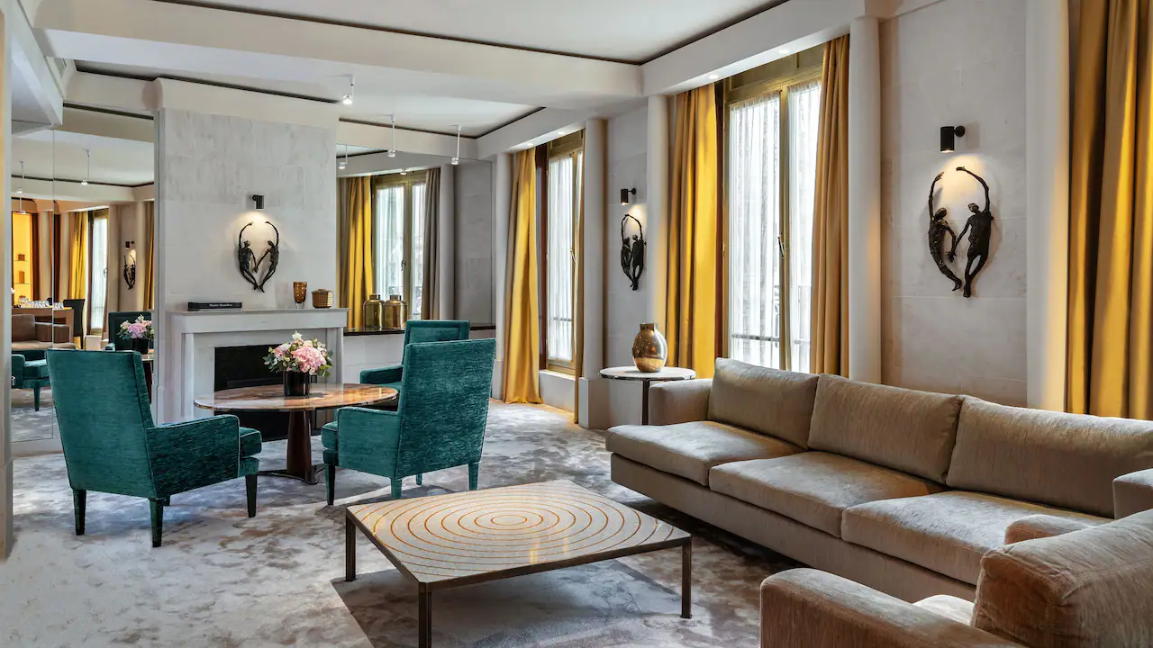 Ambassador Suite
