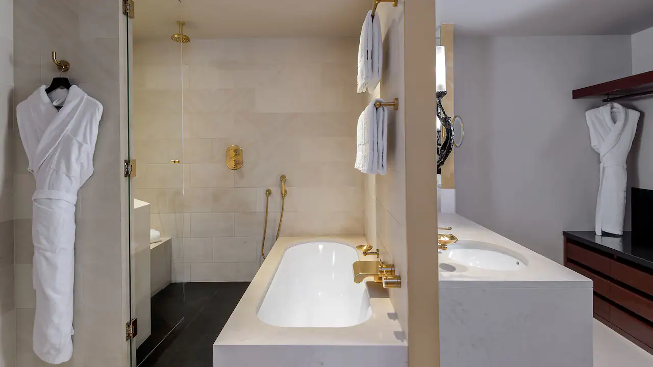 Park Executive Paix View Suite