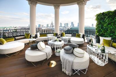 Champagne Bar