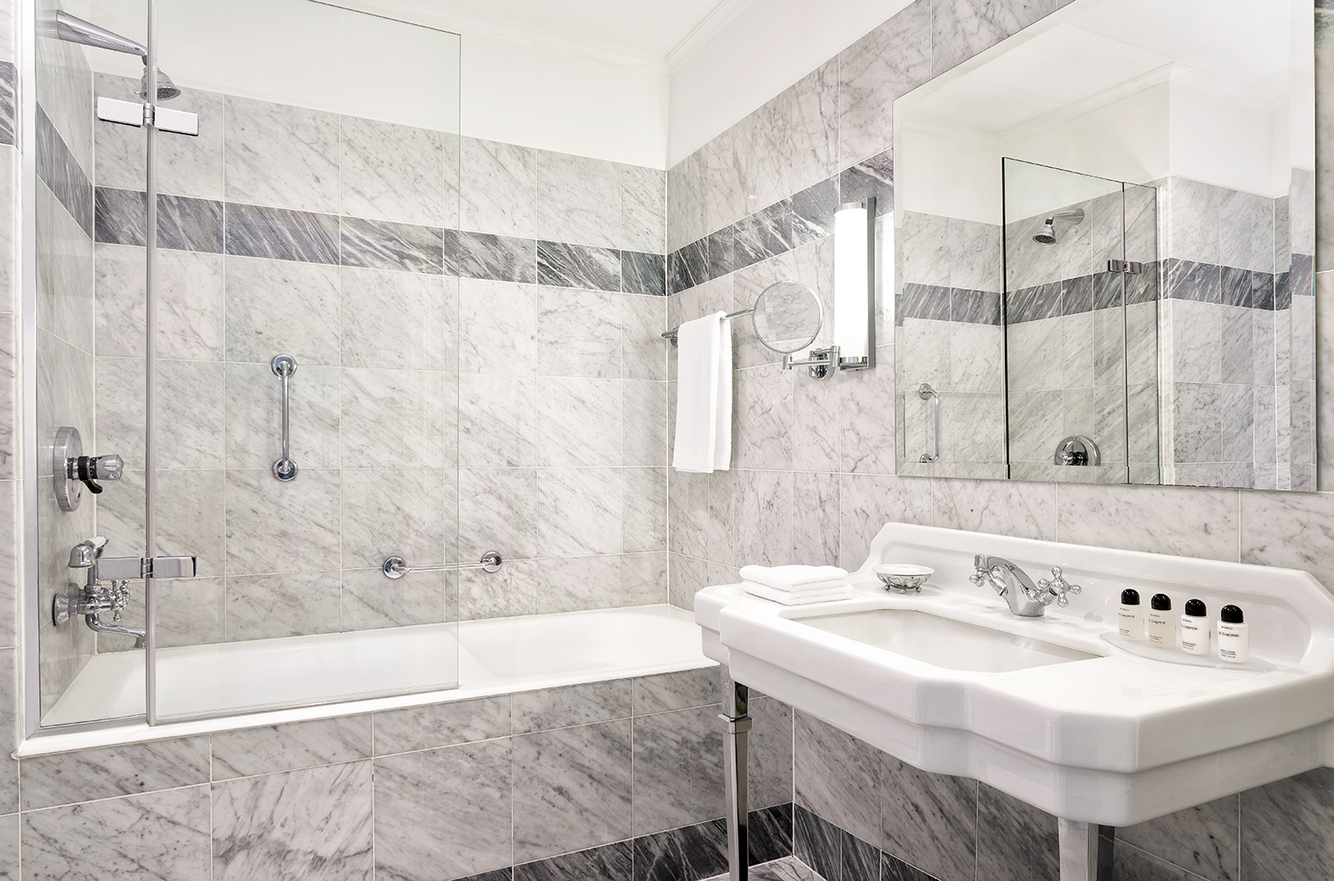 Paderewski Suite 1 Bedroom Presidential Suite
