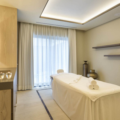 Pine Cliffs Residence, a Luxury Collection Resort, Algarve image