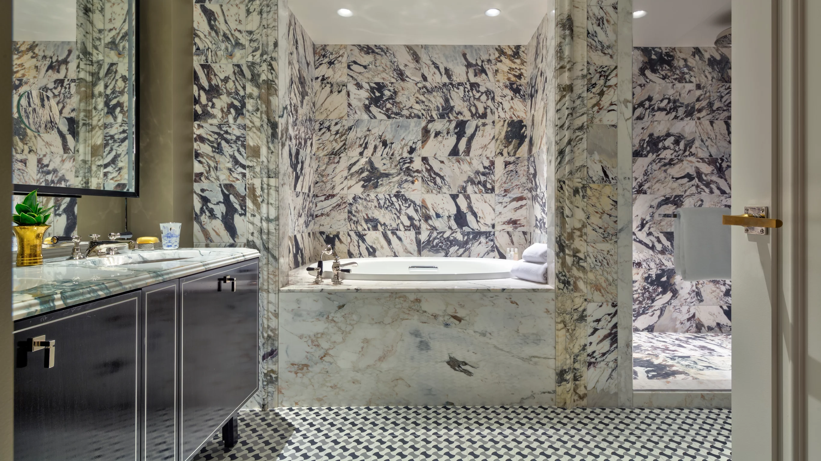 The Carlyle, A Rosewood Hotel