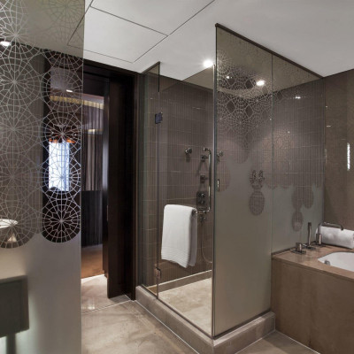 W Doha image