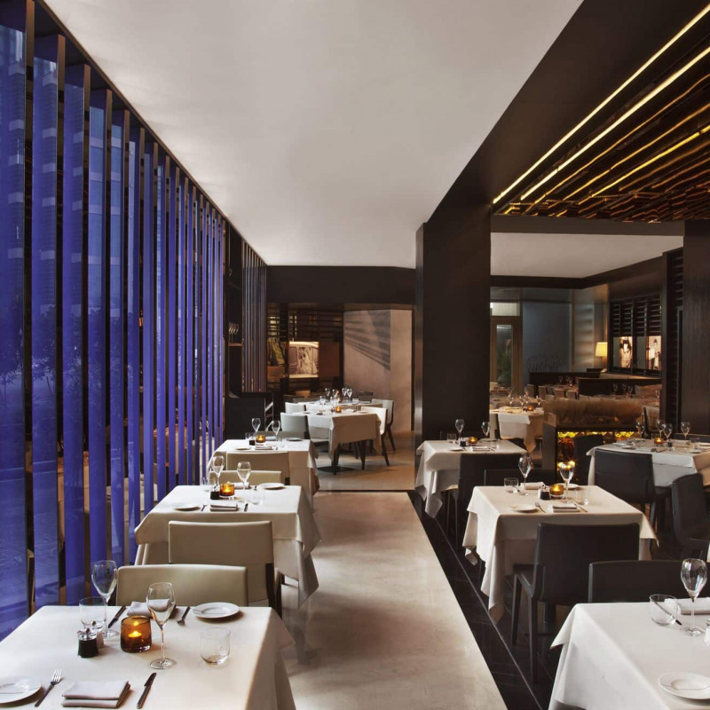 W Doha image