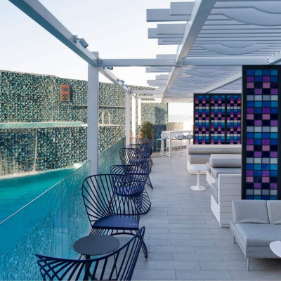 W Doha image