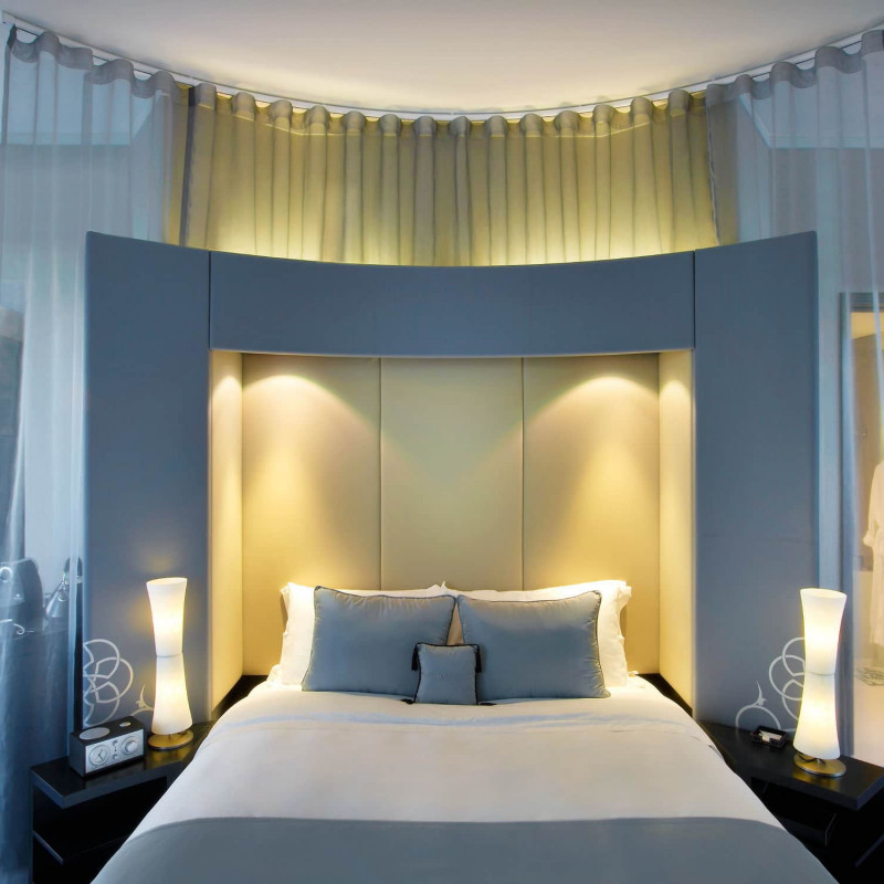 W Doha image