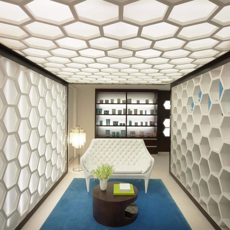 W Doha image
