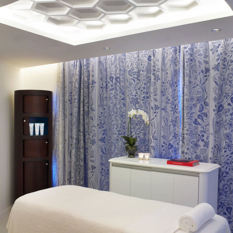 W Doha image