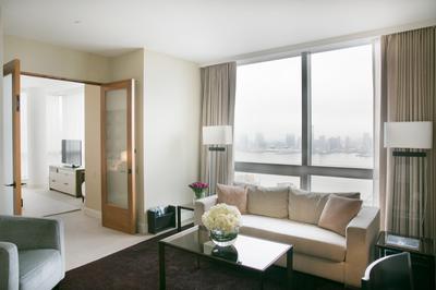 Junior Penthouse