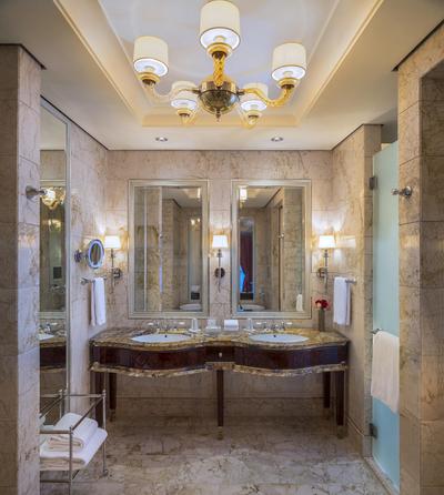 St Regis Suite, 1 Bedroom Junior Suite, 1 King