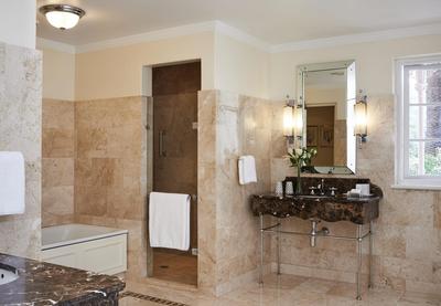 Junior Suite / Deluxe Junior Suite