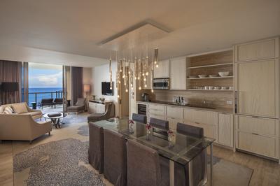 Royal 2 Bedroom Suite