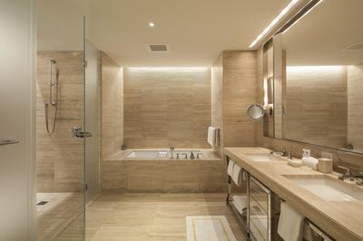 Royal 2 Bedroom Suite